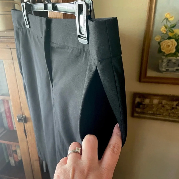 Kenneth Cole women’s lined pencil skirt, clasp & zip closure, SZ 10 black - Picture 5 of 9